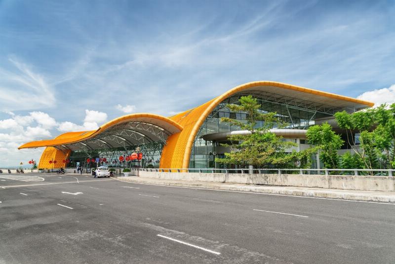 Sân Bay Liên Khương Đà Lạt: Di Chuyển, Thông Tin & Kinh Nghiệm Hữu Ích